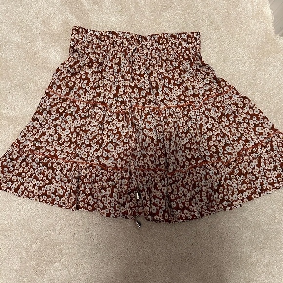 Flower skirt with ties - Picture 1 of 1